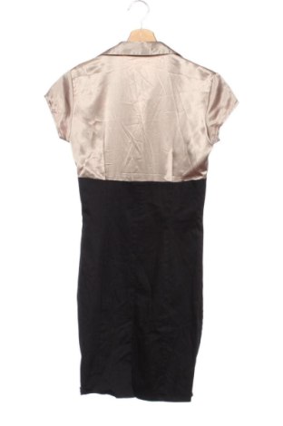 Рокля Floyd By Smith, Размер M, Цвят Многоцветен, Цена 20,00 €