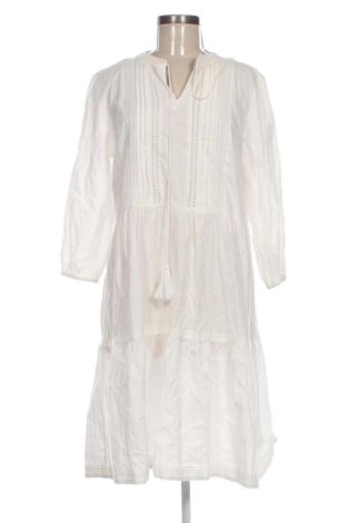 Ruha Gina, Méret M, Szín Fehér, Ár 7 449 Ft