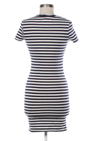 Rochie H&M, Mărime XS, Culoare Multicolor, Preț 104,10 Lei