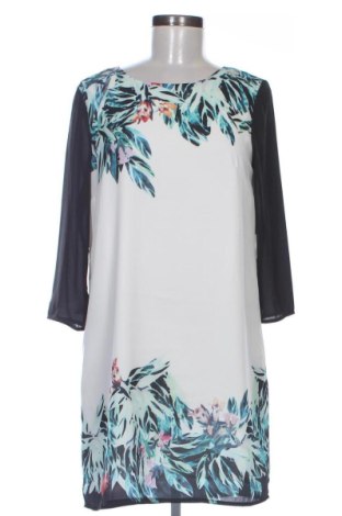 Рокля H&M, Размер S, Цвят Многоцветен, Цена 20,00 €