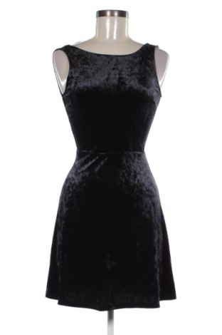 Sukienka H&M Divided, Rozmiar S, Kolor Czarny, Cena 104,99 zł