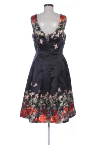 Šaty  Iska London, Velikost M, Barva Vícebarevné, Cena  729,00 Kč