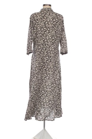 Šaty  Jdy, Velikost L, Barva Vícebarevné, Cena  566,00 Kč
