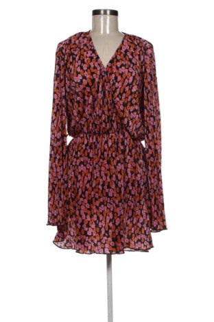 Šaty  Loavies, Velikost M, Barva Vícebarevné, Cena  729,00 Kč