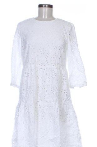 Kleid Montego, Größe M, Farbe Weiß, Preis € 14,99