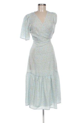 Рокля ONLY, Размер S, Цвят Многоцветен, Цена 17,00 €