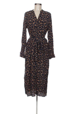 Šaty  Pieces, Velikost L, Barva Vícebarevné, Cena  359,00 Kč