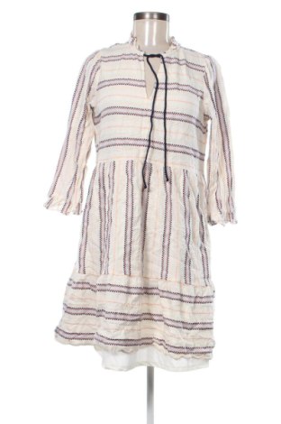 Ruha Pigalle, Méret M, Szín Sokszínű, Ár 21 469 Ft