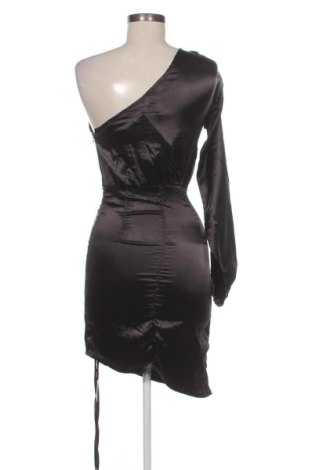 Šaty  Pretty Little Thing, Veľkosť XS, Farba Čierna, Cena  56,95 €