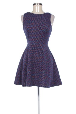 Φόρεμα Pull&Bear, Μέγεθος L, Χρώμα Πολύχρωμο, Τιμή 23,99 €