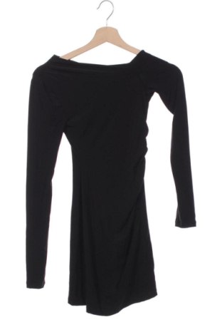 Šaty  Pull&Bear, Velikost XS, Barva Černá, Cena  567,00 Kč