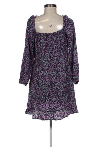 Рокля Pull&Bear, Размер XL, Цвят Многоцветен, Цена 32,00 €