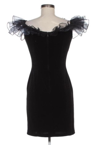 Рокля Roots, Размер M, Цвят Черен, Цена 41,99 €