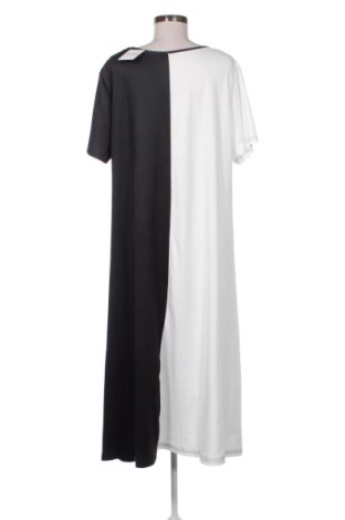 Рокля SHEIN, Размер 5XL, Цвят Многоцветен, Цена 20,00 €