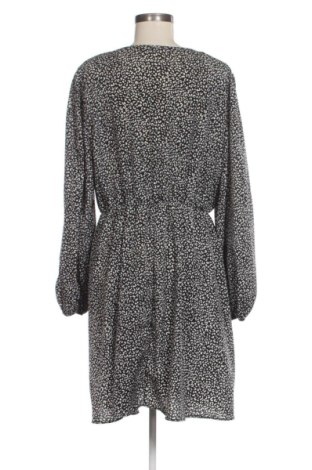 Rochie SHEIN, Mărime XL, Culoare Multicolor, Preț 104,26 Lei