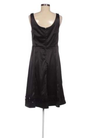 Ruha Sangria, Méret M, Szín Fekete, Ár 6 269 Ft