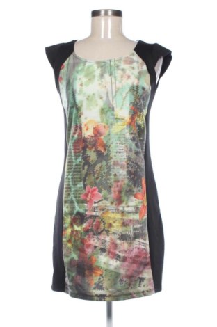 Šaty  Simple, Velikost S, Barva Vícebarevné, Cena  309,00 Kč