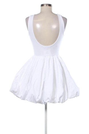 Šaty  Stradivarius, Velikost M, Barva Bílá, Cena  249,00 Kč