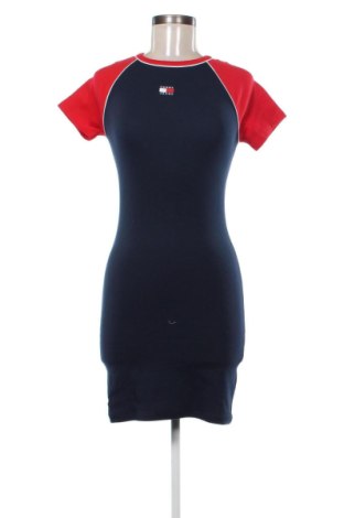 Рокля Tommy Jeans, Размер M, Цвят Многоцветен, Цена 73,11 €, #135790666