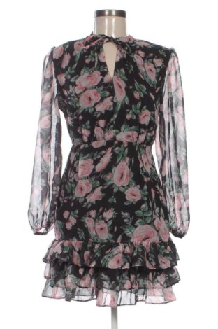 Рокля Trendyol, Размер M, Цвят Многоцветен, Цена 24,55 €