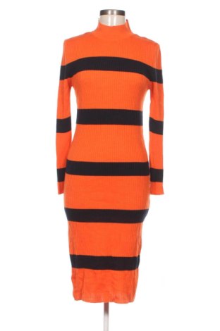 Рокля Trendyol, Размер S, Цвят Многоцветен, Цена 56,24 €