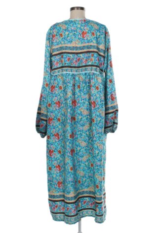 Рокля Unbranded, Размер 5XL, Цвят Многоцветен, Цена 20,00 €