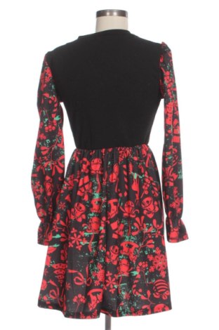 Рокля Unbranded, Размер XS, Цвят Многоцветен, Цена 19,94 €