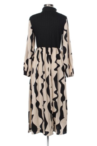 Ruha Unbranded, Méret L, Szín Sokszínű, Ár 8 251 Ft