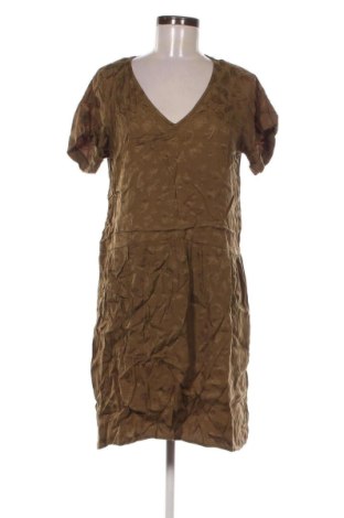 Ruha VILA, Méret M, Szín Zöld, Ár 6 989 Ft