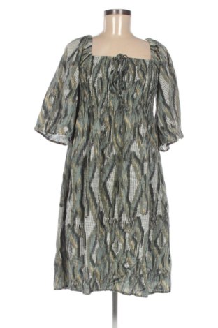 Рокля Vero Moda, Размер L, Цвят Многоцветен, Цена 14,31 €