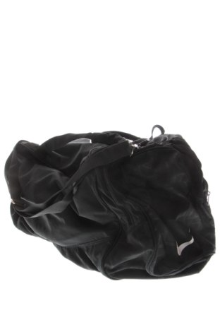 Geantă de călătorie Nike, Culoare Negru, Preț 237,99 Lei