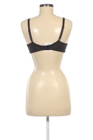 Podprsenka Pari Pari, Velikost S, Barva Černá, Cena  369,00 Kč