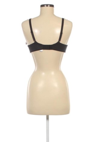 Podprsenka Pari Pari, Velikost M, Barva Černá, Cena  369,00 Kč