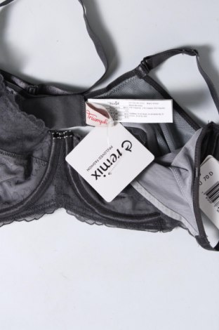 Podprsenka Triumph, Velikost S, Barva Šedá, Cena  1 429,00 Kč