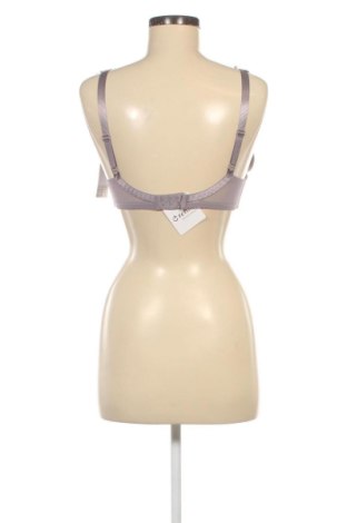 Podprsenka Triumph, Velikost S, Barva Popelavě růžová, Cena  1 429,00 Kč