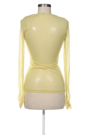 Дамска блуза Unbranded, Размер M, Цвят Жълт, Цена 2,04 €