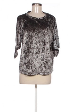 Női blúz Unbranded, Méret L, Szín Szürke, Ár 879 Ft