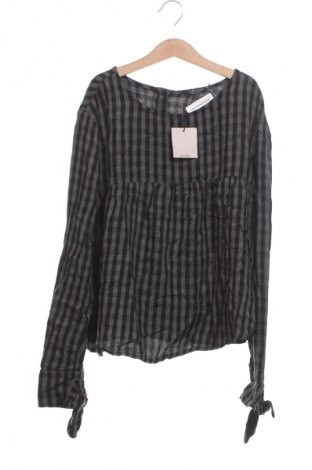 Dámská halenka Bershka, Velikost XS, Barva Vícebarevné, Cena  159,00 Kč