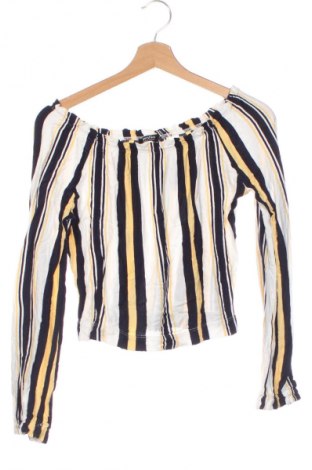 Dámská halenka Bershka, Velikost XS, Barva Vícebarevné, Cena  49,00 Kč