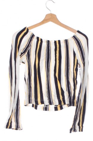 Dámská halenka Bershka, Velikost XS, Barva Vícebarevné, Cena  49,00 Kč