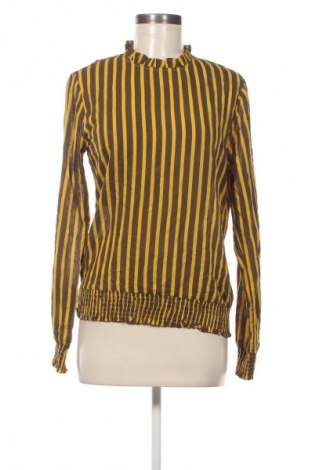 Γυναικεία μπλούζα Eksept, Μέγεθος M, Χρώμα Πολύχρωμο, Τιμή 1,99 €