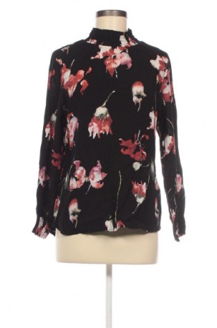Дамска блуза Free Quent, Размер M, Цвят Многоцветен, Цена 2,04 €