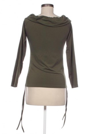 Γυναικεία μπλούζα MOST WANTED, Μέγεθος L, Χρώμα Πράσινο, Τιμή 0,99 €