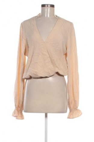 Bluzka damska NA-KD, Rozmiar M, Kolor Beżowy, Cena 21,99 zł