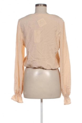 Bluzka damska NA-KD, Rozmiar M, Kolor Beżowy, Cena 21,99 zł