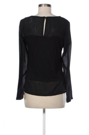 Dámská halenka Vero Moda, Velikost M, Barva Černá, Cena  49,00 Kč