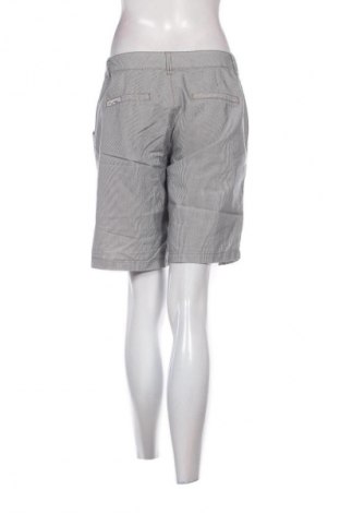 Pantaloni scurți de femei Blind Date, Mărime L, Culoare Multicolor, Preț 13,99 Lei