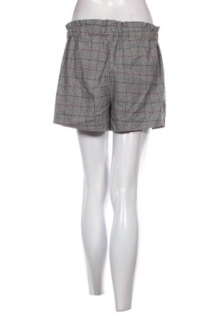 Női rövidnadrág H&M Divided, Méret M, Szín Sokszínű, Ár 1 139 Ft