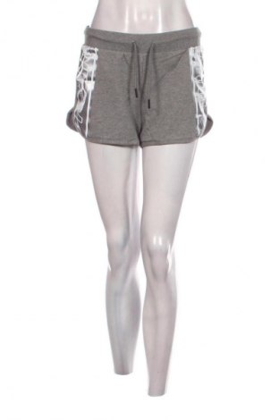 Dámské kraťasy  Plein Sport, Velikost M, Barva Šedá, Cena  429,00 Kč