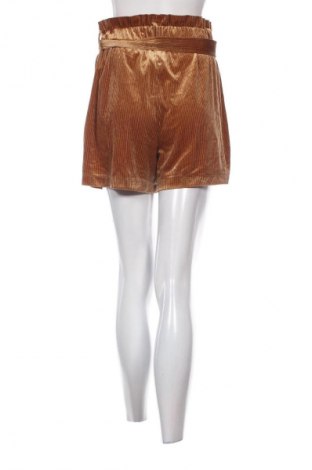 Női rövidnadrág Vero Moda, Méret M, Szín Bézs, Ár 969 Ft